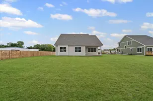 6 Foxtrot Ln, Monticello, IL 61856 - Photo 41