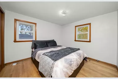 7228 S Oketo Avenue, Bridgeview, IL 60455 - Photo 9