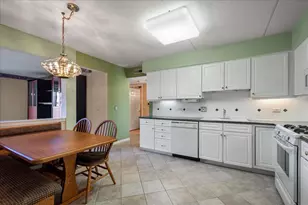 7071 W Touhy Ave, Niles, IL 60714 - Photo 9