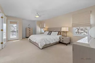 2888 Whispering Oaks Ct, Buffalo Grove, IL 60089 - Photo 17