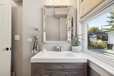 746 N Pine Avenue, Arlington Heights, IL 60004 - Photo 11