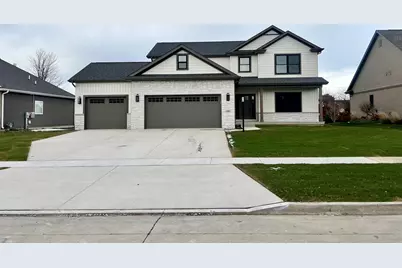 5006 Chestnut Grove Drive, Champaign, IL 61822 - Photo 3