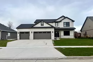 5006 Chestnut Grove Dr, Champaign, IL 61822 - Photo 3