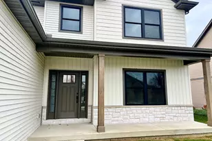 5006 Chestnut Grove Dr, Champaign, IL 61822 - Photo 5