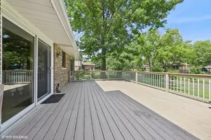 7769 Danbury Dr, Darien, IL 60561 - Photo 19