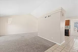353 Juniper Ln, South Elgin, IL 60177 - Photo 13