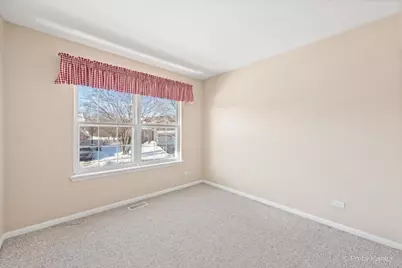 353 Juniper Lane, South Elgin, IL 60177 - Photo 27