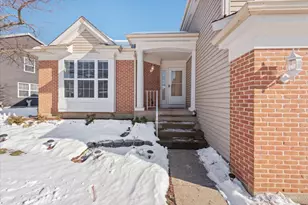 353 Juniper Ln, South Elgin, IL 60177 - Photo 3