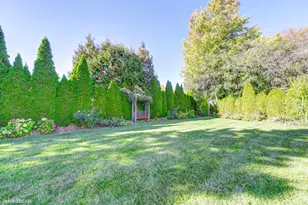 7832 Adams St, Darien, IL 60561 - Photo 61