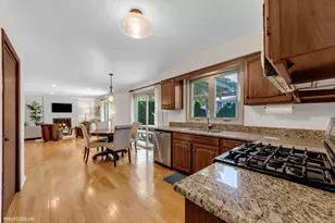 7832 Adams St, Darien, IL 60561 - Photo 19