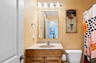 3N943 Ralph Waldo Emerson Ln, Saint Charles, IL 60175 - Photo 49