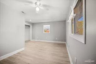 2946 Marshall St, Rockford, IL 61109 - Photo 9