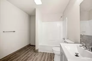 2946 Marshall St, Rockford, IL 61109 - Photo 15