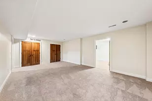 914 Tivoli Dr, Rockford, IL 61107 - Photo 21