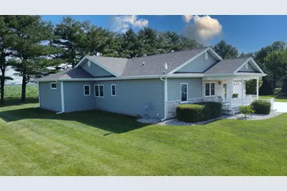 112 North Street, Crescent City, IL 60928 - Photo 3