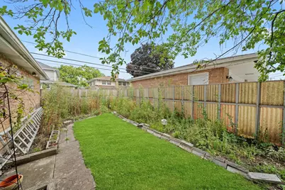 8819 N Wisner Street #1, Niles, IL 60714 - Photo 19