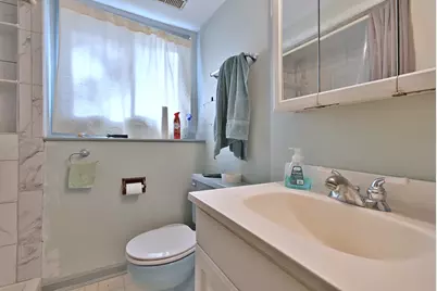 29W265 Lee Road, West Chicago, IL 60185 - Photo 23