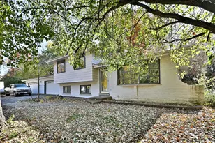 29W265 Lee Rd, West Chicago, IL 60185 - Photo 3