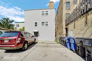 135 Custer Ave, Evanston, IL 60202 - Photo 13