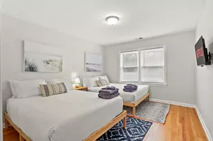 236 Callan Ave, Evanston, IL 60202 - Photo 9