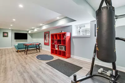 4727 N Kiona Avenue, Chicago, IL 60630 - Photo 29