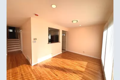 1042 W Central Road, Mount Prospect, IL 60056 - Photo 13