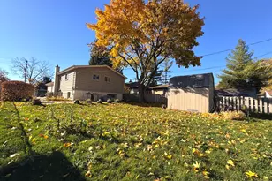 1042 W Central Rd, Mount Prospect, IL 60056 - Photo 27