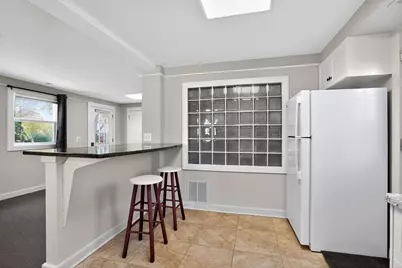 1036 Guerin Road #B, Green Oaks, IL 60048 - Photo 11