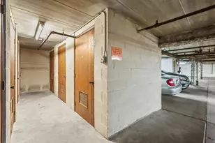 4530 W 93rd St, Oak Lawn, IL 60453 - Photo 15