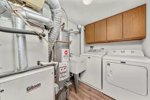 4530 W 93rd St, Oak Lawn, IL 60453 - Photo 13