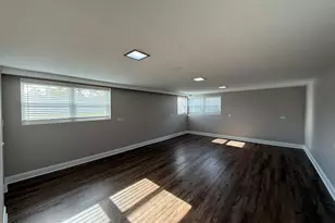 5701 Emerson St, Morton Grove, IL 60053 - Photo 21