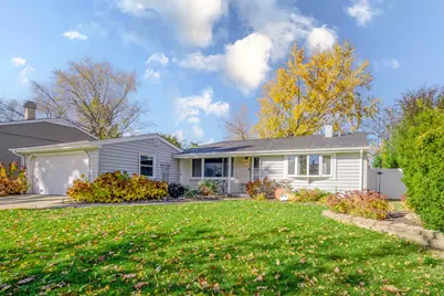484 Chatham Circle, Buffalo Grove, IL 60089 - Photo 1