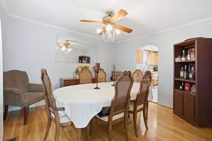 9131 Newcastle Ave, Morton Grove, IL 60053 - Photo 9