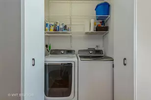 77 S Evergreen Ave, Arlington Heights, IL 60005 - Photo 9