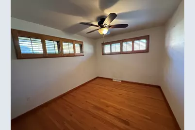 2116 14th Street, Peru, IL 61354 - Photo 13