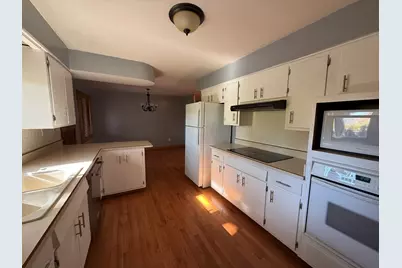 2116 14th Street, Peru, IL 61354 - Photo 9