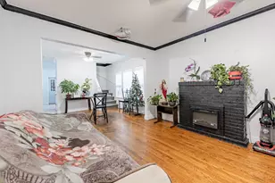 7817 S Loomis Blvd, Chicago, IL 60620 - Photo 3