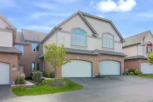 961 W Spencer Ct, Palatine, IL 60067 - Photo 1