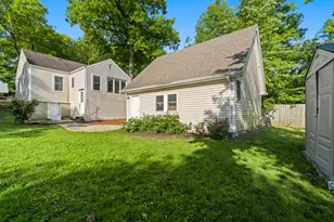 21276 W Arbor Ln, Lake Zurich, IL 60047 - Photo 17