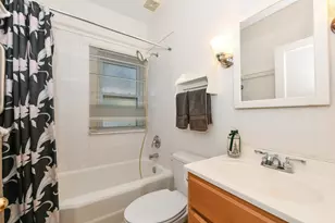 2631 Carmel Blvd, Zion, IL 60099 - Photo 17