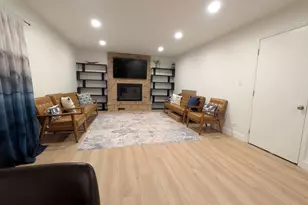 691 Burdette Ave, Glendale Heights, IL 60139 - Photo 17