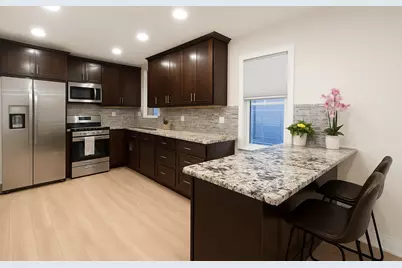 691 Burdette Avenue, Glendale Heights, IL 60139 - Photo 9