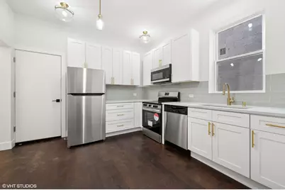 2313 W Fullerton Avenue, Chicago, IL 60647 - Photo 11