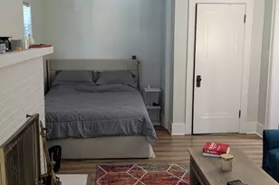 109 N May St, Aurora, IL 60506 - Photo 5