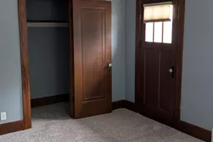 109 N May St, Aurora, IL 60506 - Photo 9