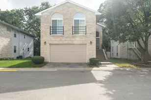 1133 E 83rd St, Chicago, IL 60619 - Photo 1