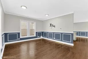 19 Augusta St, Oak Park, IL 60302 - Photo 3