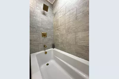 327 Tulsa Avenue, Carpentersville, IL 60110 - Photo 13