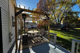 327 Tulsa Ave, Carpentersville, IL 60110 - Photo 21