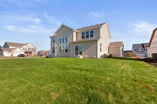 1889 Bent Grass Wy, Bolingbrook, IL 60490 - Photo 33